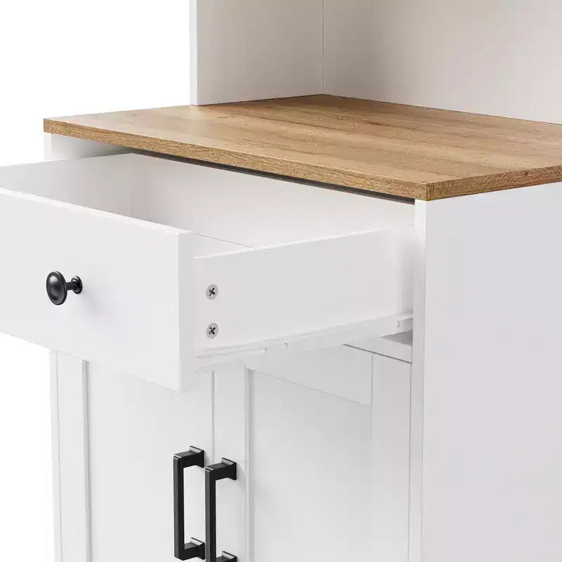 Gabinete de almacenamiento rústico de madera con patas en forma de calabaza y estantes ajustables