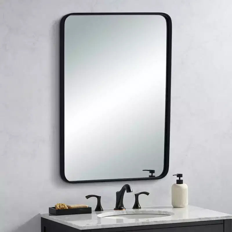 Miroir mural rectangulaire noir de 24 x 38