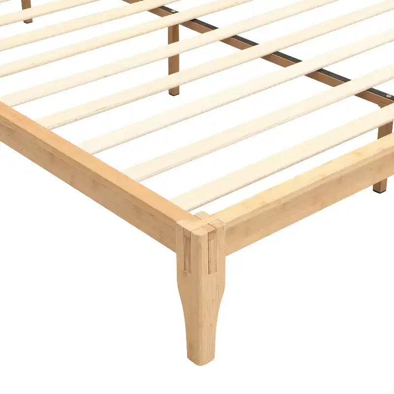 Estructura de cama con plataforma de bambú tamaño Full/Queen/King y listones de soporte de madera, estilo moderno de mediados de siglo