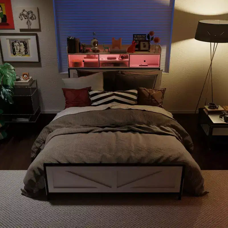 Estructura de cama contemporánea blanca tamaño queen: iluminación ajustable y amplio cajón bajo la cama para almacenamiento, para un descanso estable y acogedor