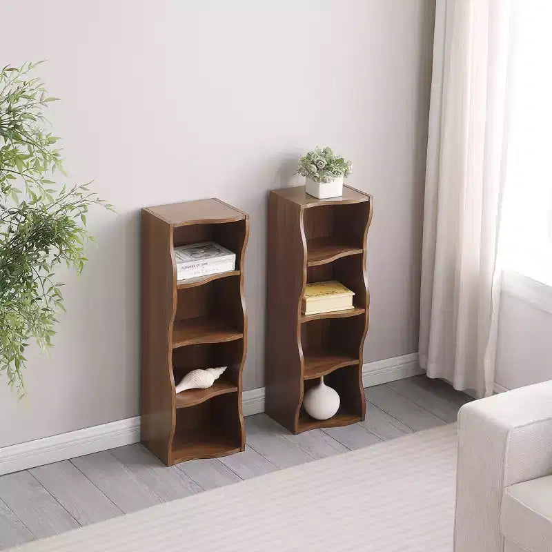 Estantería ajustable ultradelgada de niveles, expositor de MDF color nogal con borde ondulado (organizador desmontable para oficina en casa)
