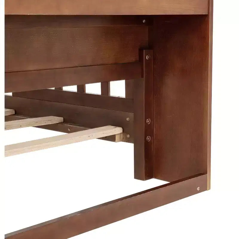 Lit plateforme deux places ou grand lit avec tête de lit bibliothèque, cadre de lit en bois pour deux places avec barrières de sécurité et éclairage LED pour chambre